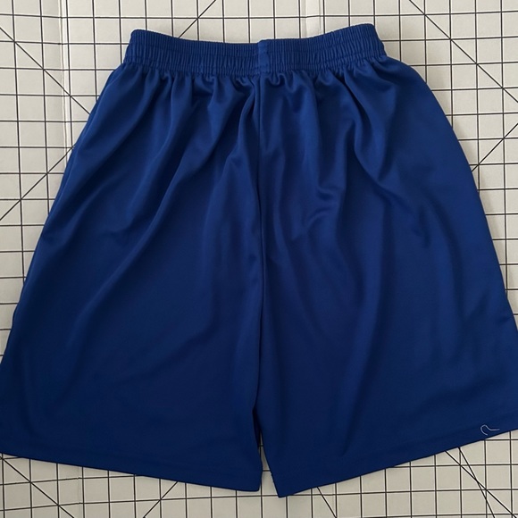 Soccer shorts - Picture 2 of 7